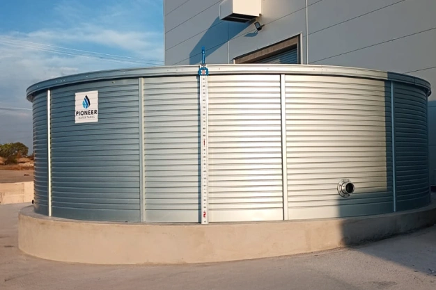 Tanque Pioneer Water Tanks de acero corrugado Zincalume